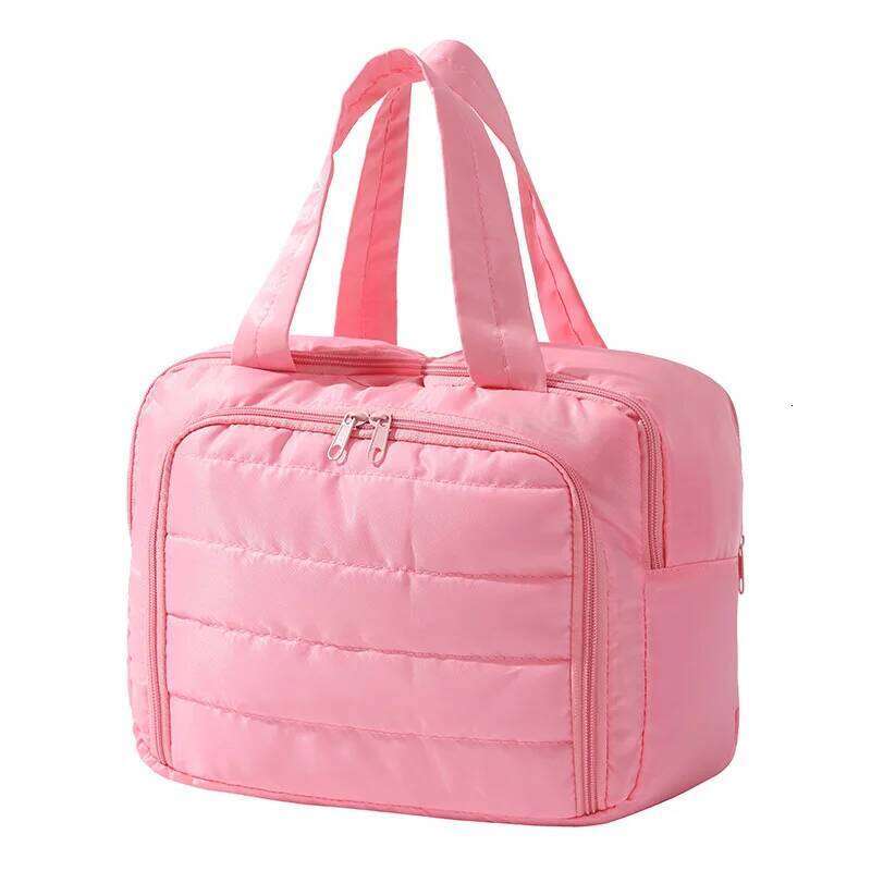 Winter Makeup Bag for Women Thick Quilted Cosmetic Organizer with Mesh Pockets, Large Capacity Travel Toiletry Case Y260206