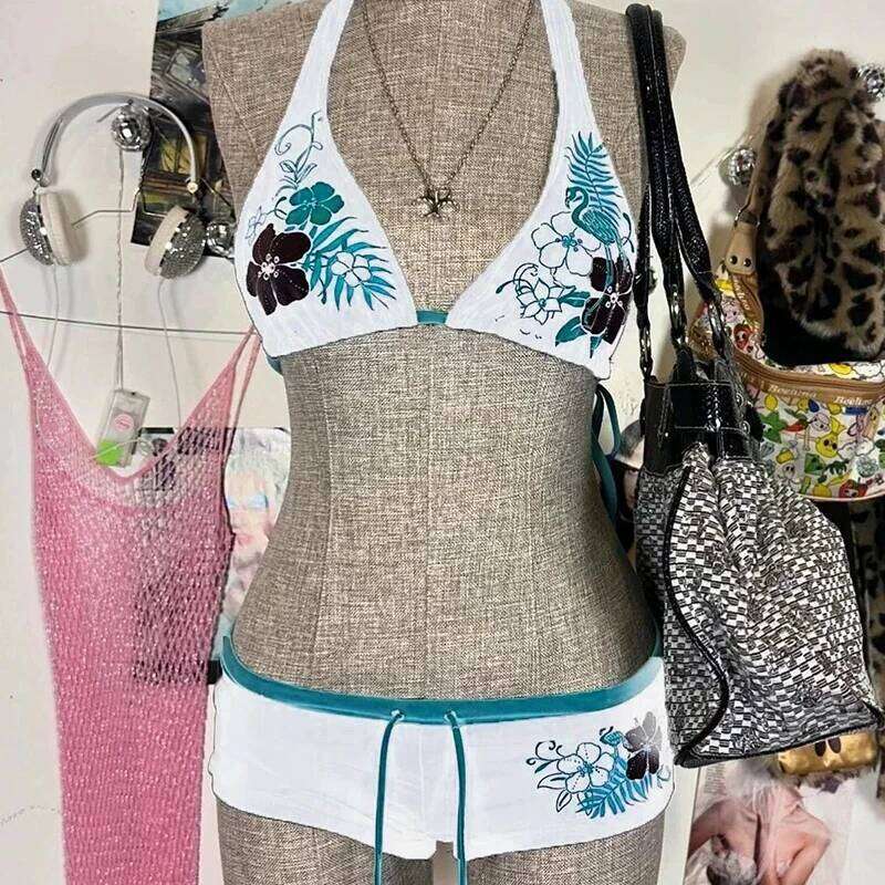 New Summer Beach Seaside Fashion Suit Flower Printing Female Bikinis 90S INS American Design Sexy Spice Girls Slim Swimsuit Z260206