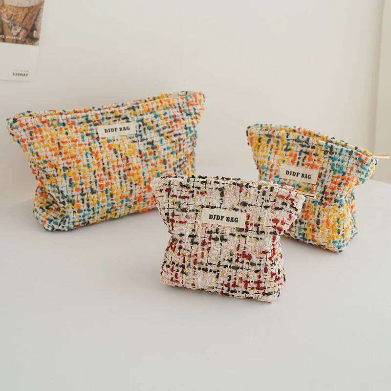 Yellow Plush Women's Portable Travel Toiletry Large Capacity Cosmetic Change Storage Bag Commuter Clutch Ins Y260206