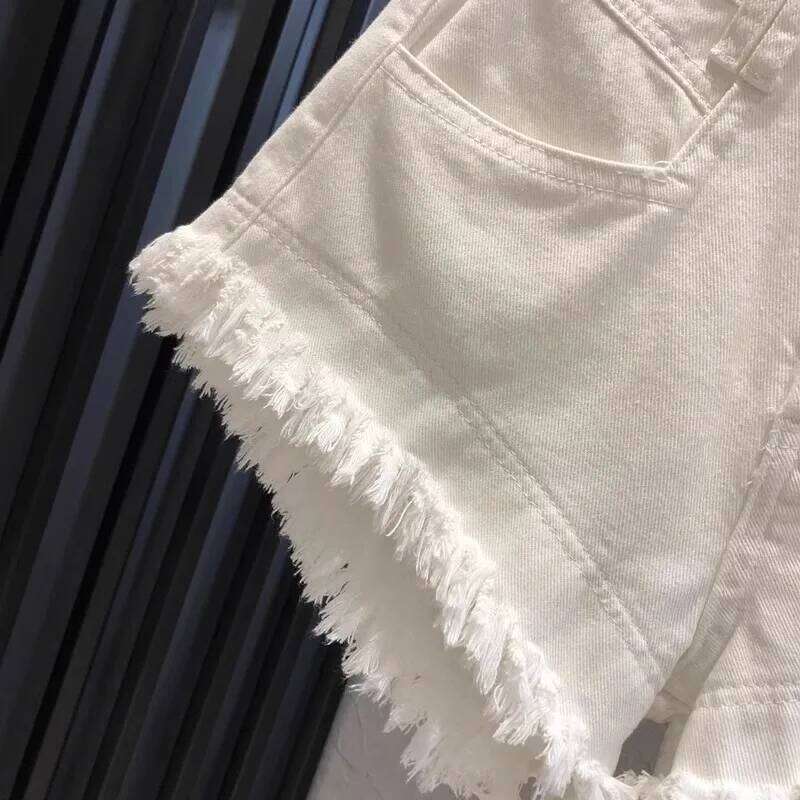 Design Raw Edge White Denim Female 2026 Summer New High Waist Slim A-shaped Wide-leg Jeans Ropa Mujer Shorts C260206