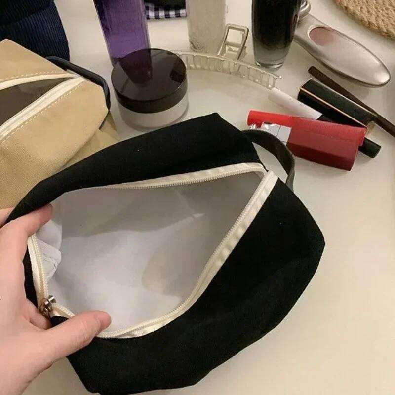 Fashion Korean Style Women Cosmetic Travel Organizer Storage Bag Canvas Make Up Case Small Large Tote Makeup Kit Pouch Y260206