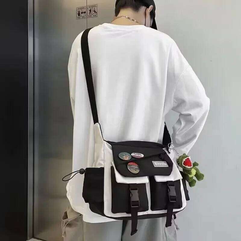 Harajuku Men Nylon Crossbody for Women Messenger Girls School Book Bags Youth Canvas Handbags Shoulder Bag Sac Bolsas XJ260129