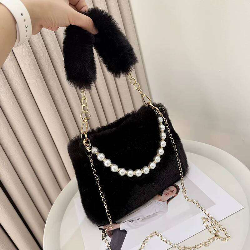 Fashionable Pearl Rabbit Fur Handbag Women's Crossbody Chain Design Winter Small Versatile Shoulder Bag XJ260129