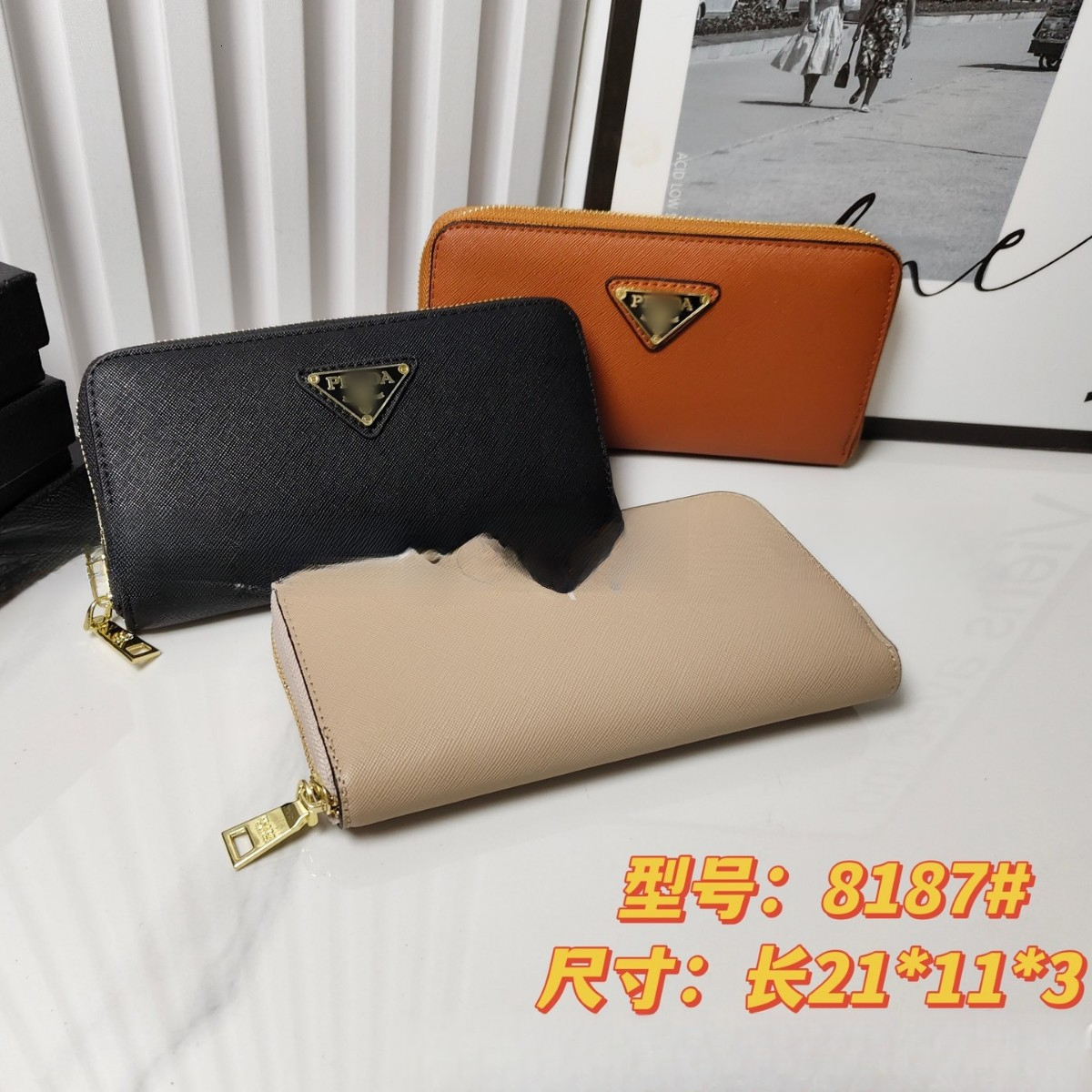 Designer Luxurious 2026 New Style Long Women's And Men's Handbags, With Large Capacity, Multiple Card Slots And A Casual Wallet With A Zipper Design.