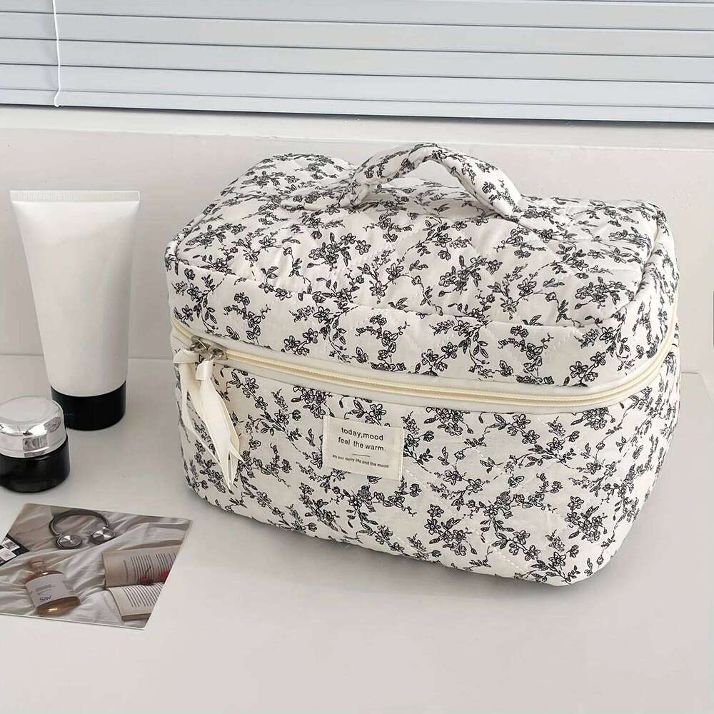 4pcs Floral Makeup Bag Set - Large Capacity Pouch with Zipper Easy to Clean Travel Toiletry Organizer Y260206