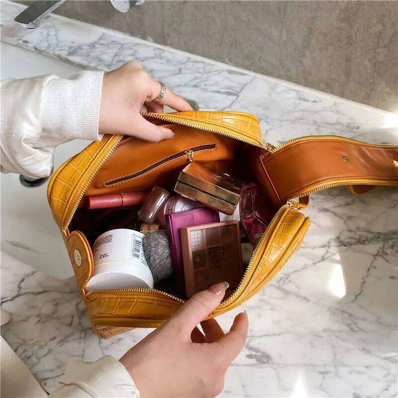 Large-capacity Cosmetic Storage Waterproof Simple Washing Carry-on Portable Female Organizer Travel Toiletries Makeup Bag Y260206