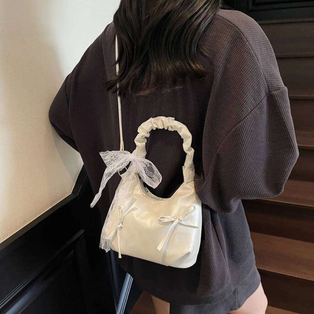 Fashion Cloud Evening Handbag Beige Lace Ribbon Bow PU Shoulder Large Capacity Korean Style Underarm Bag Girls Y260205