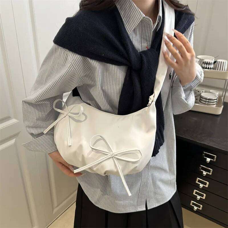 New Cloud Shape Women's Fashion Underarm Butterfly Knot Single Shoulder Bag Design Trendy Handbag Y260205