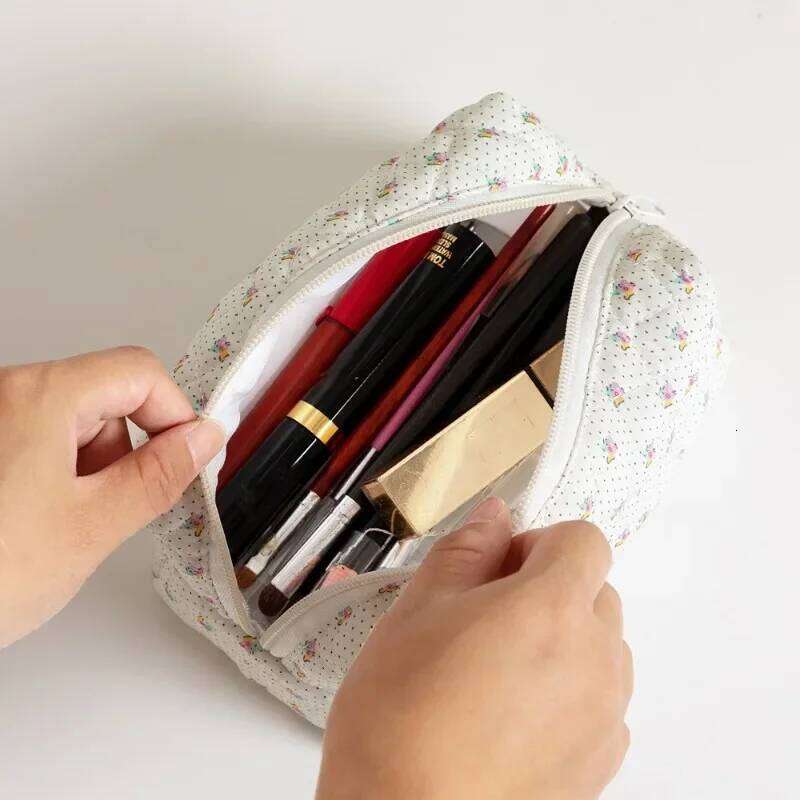 Quilted Floral Bags Zipper Cute Print Flower Storage Organizer Makeup Accessory Toiletry Women's Large Cosmetic Bag Y260206