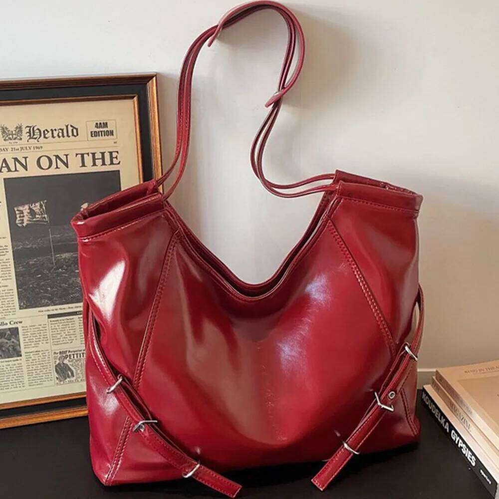 New Large Capacity Solid Color Tote Luxury PU Leather Womens Underarm Bag Vintage Style Handbag Women Use Shoulder Bags Y260205