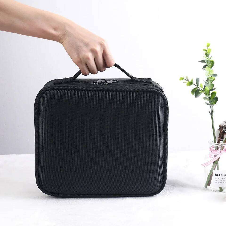 Train Case Makeup Cosmetic bag Organizer Portable Artist Storage Bag with Adjustable Dividers Y260206