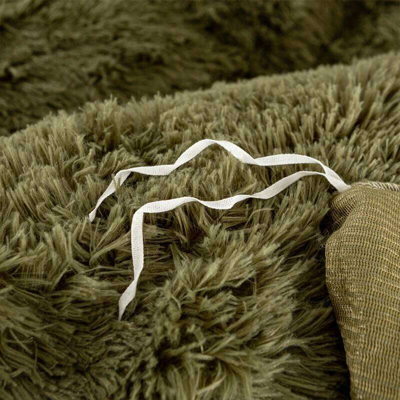 3-Piece Faux Fur Velvet Set - Soft, Warm, Plush Bedding with Solid Color Design, 1 Duvet Cover and 1/2 Pillowcase, W XJ260206