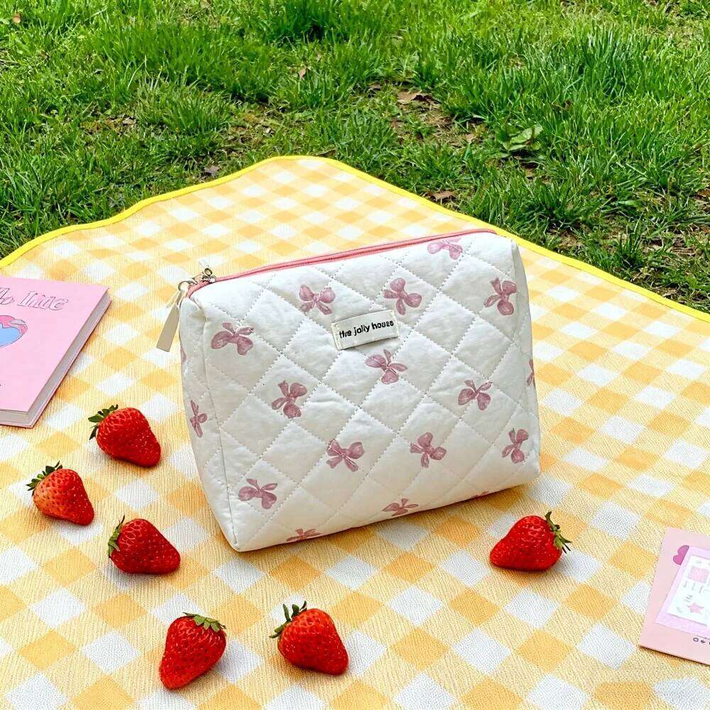Cosmetics For Organizers Travel Women's Cosmetic Bag Gifts for Women Large Pouch Y260206