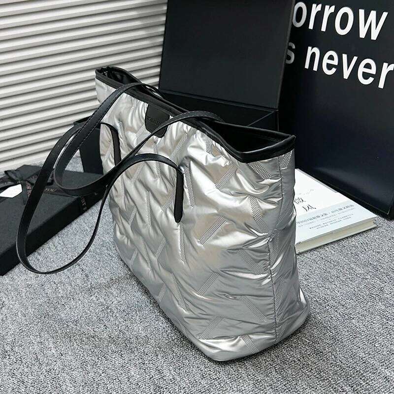 Large-capacity tote New winter autumn cotton coat handbag Large bag for carrying - Fashionable and high-end large-ca Y260205