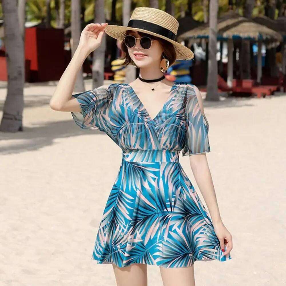 Slimming Design Women's Plus Size Floral Korean Style Bikini High-End Feel Separate Pieces Thermal Spring Swimsuit Z260206