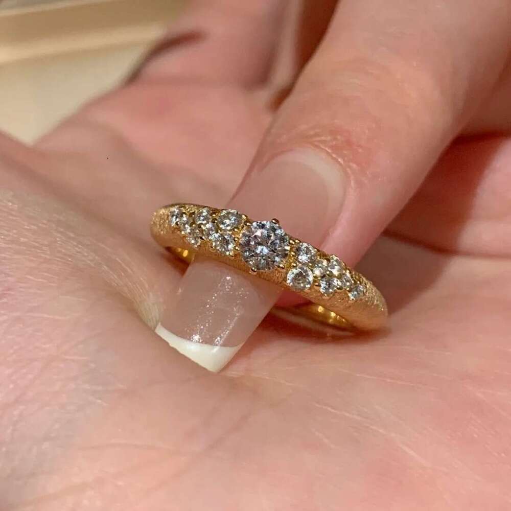 Scattered Stars River" Brushed Diamond Vintage Luxury High-end Heavy Craft Full Sky Star Ring