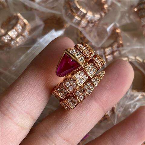 New Inlaid Gemstone Three-Circle Red Corundum V Gold Snake Bone Ring Luxurious And Elegant High-End - view 5
