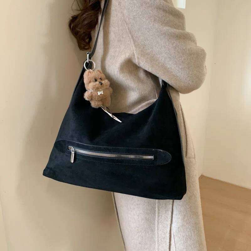 New Retro Leisure Suede Crossbody Large Capacity Shoulder Bag for Women Autumn Winter Fashion Versatile Texture Storage Bags Y260205
