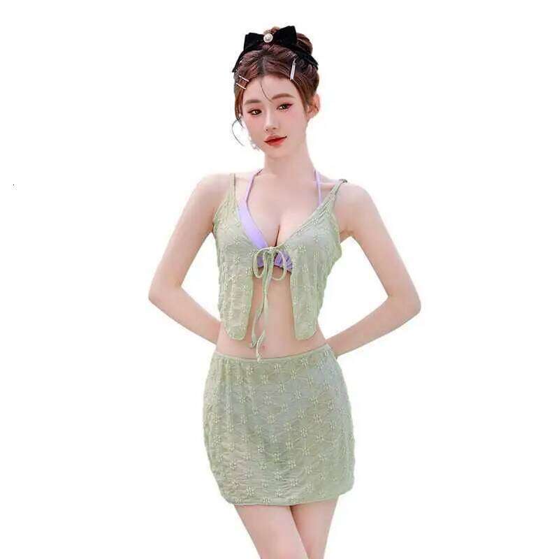 New 2025 Women's Bikini Swimsuit Four-Piece Set Separate Swimwear Fre Sle Student Friendly Beachwear XJ260206