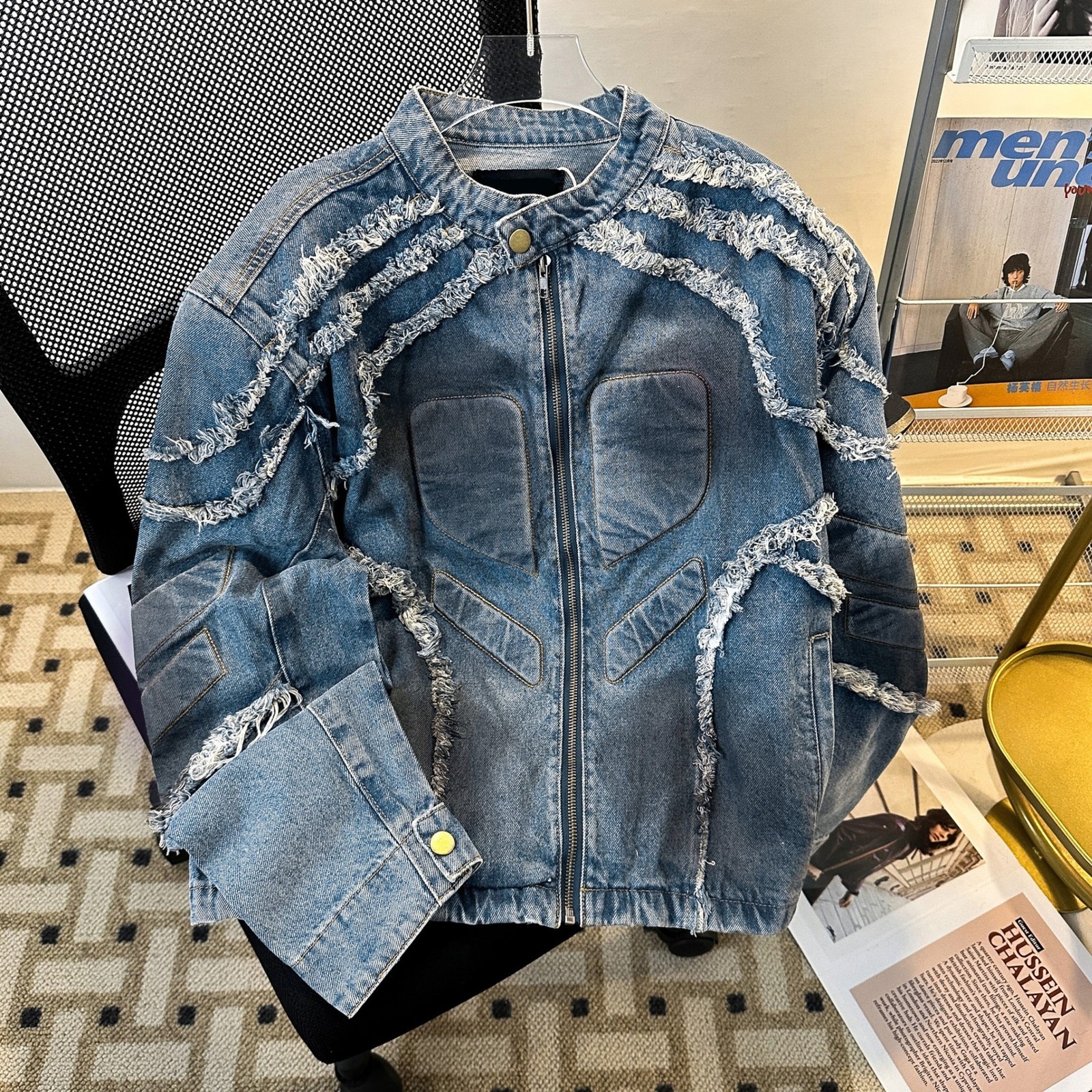 Embossed Frayed Shoulder Pads Denim Jacket Men Spring Autumn American Style Cool Stand Collar Trendy Brand Motorcycle Jacket 250625