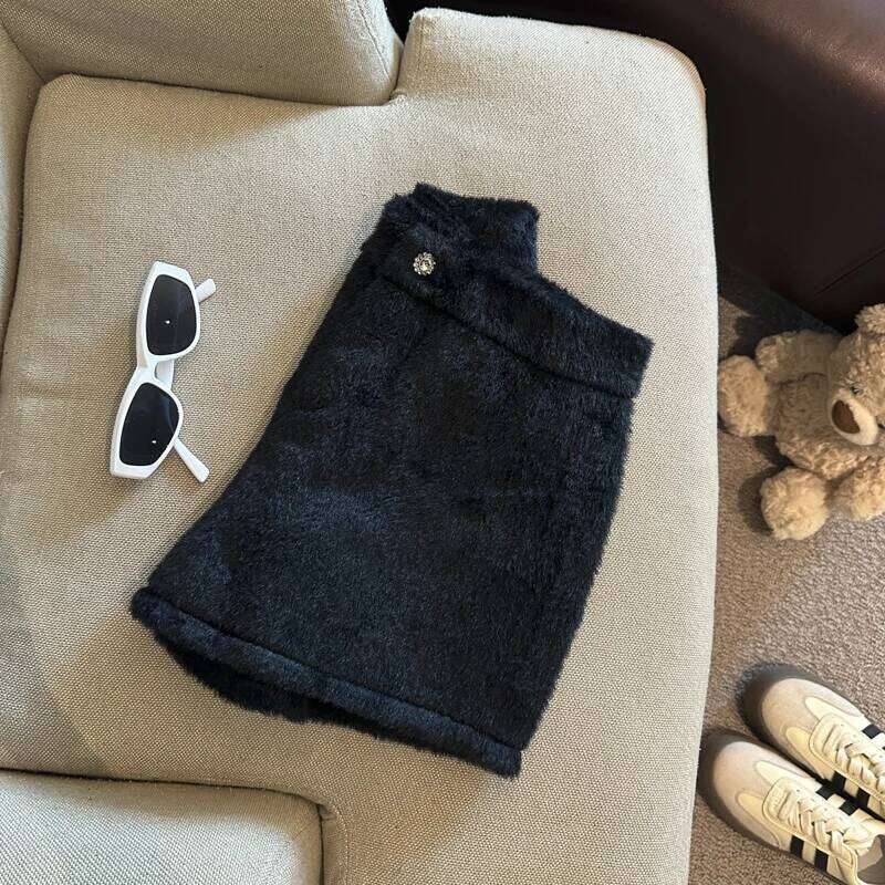 Women's Autumn Winter Faux Fur High Waist Shorts Lady Streetwear Chic Solid Color Furry Boots Short Pants XJ260206