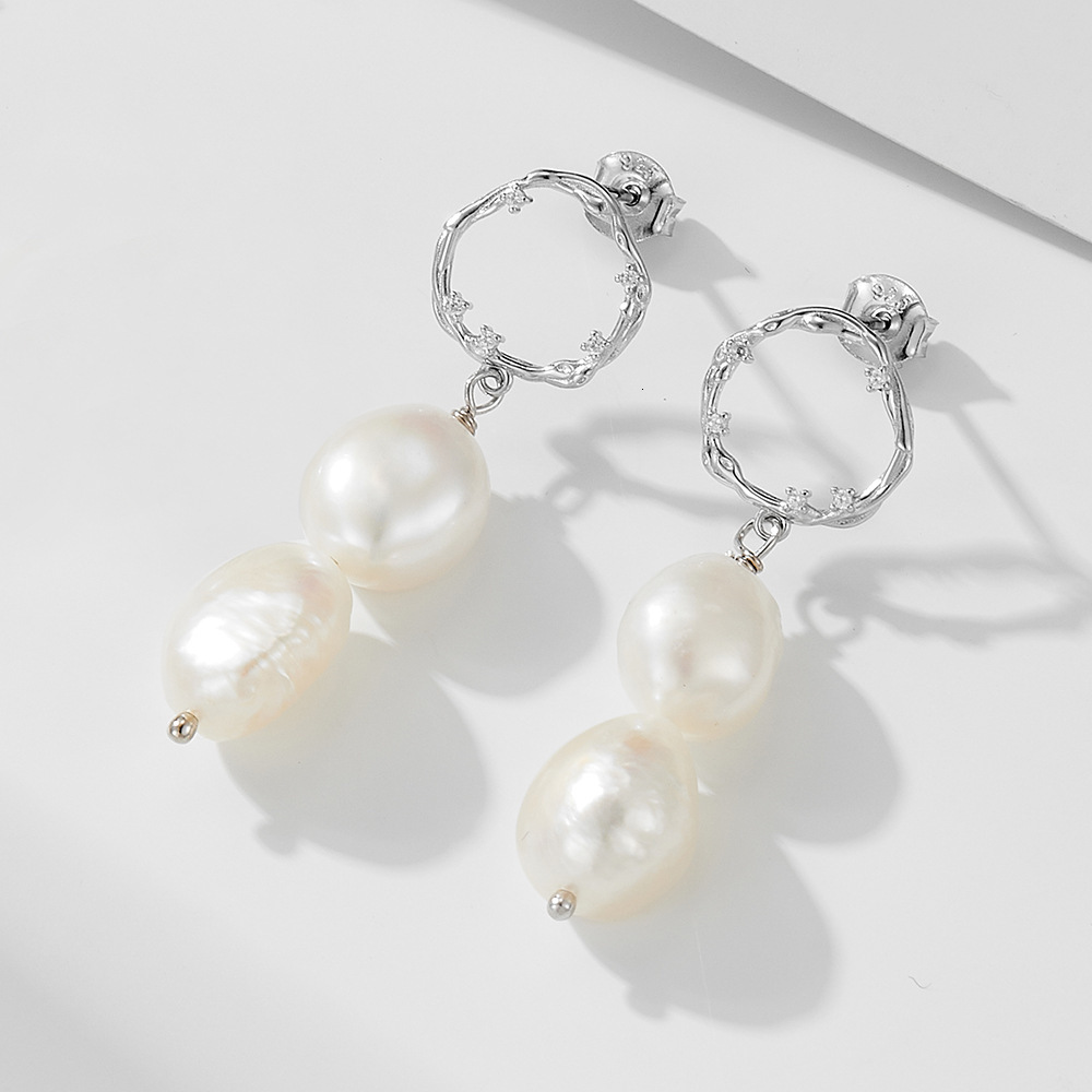 s925 silver French vintage Baroque freshwater pearl earrings, stud for women, niche design, versatile earrings with a high-end feel