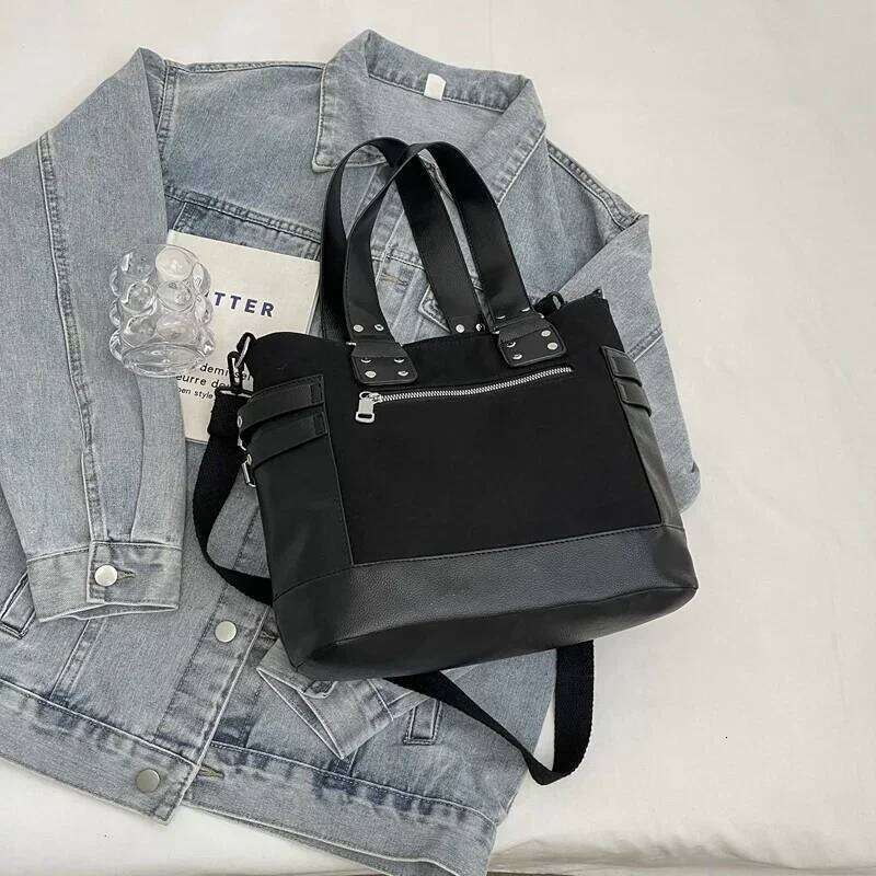 Quality PU Nylon Splicing Shoulder Buckle Chains Rivet Zipper High Capacity Hand 2025 Hot Sale Bags for Women Y260205