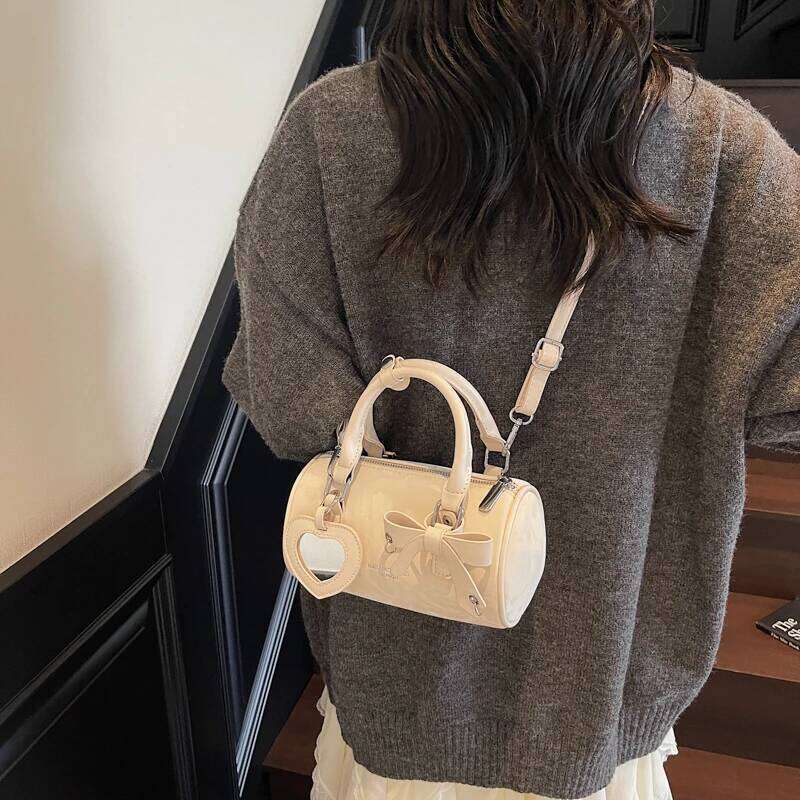 Women Leather Luxury Classic Designer Fashion Crossbody Shoulder Tote Bag Elegant Handbag For Daily Trendy City Styling Y260205