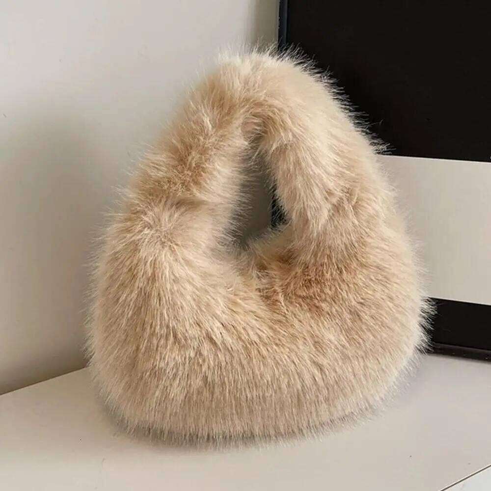 Solid Color Faux Fur Bag For Women Winter Soft Plush Handbags Hot Girls Furry Clutch Shoulder Bags Storage Pouch XJ260129