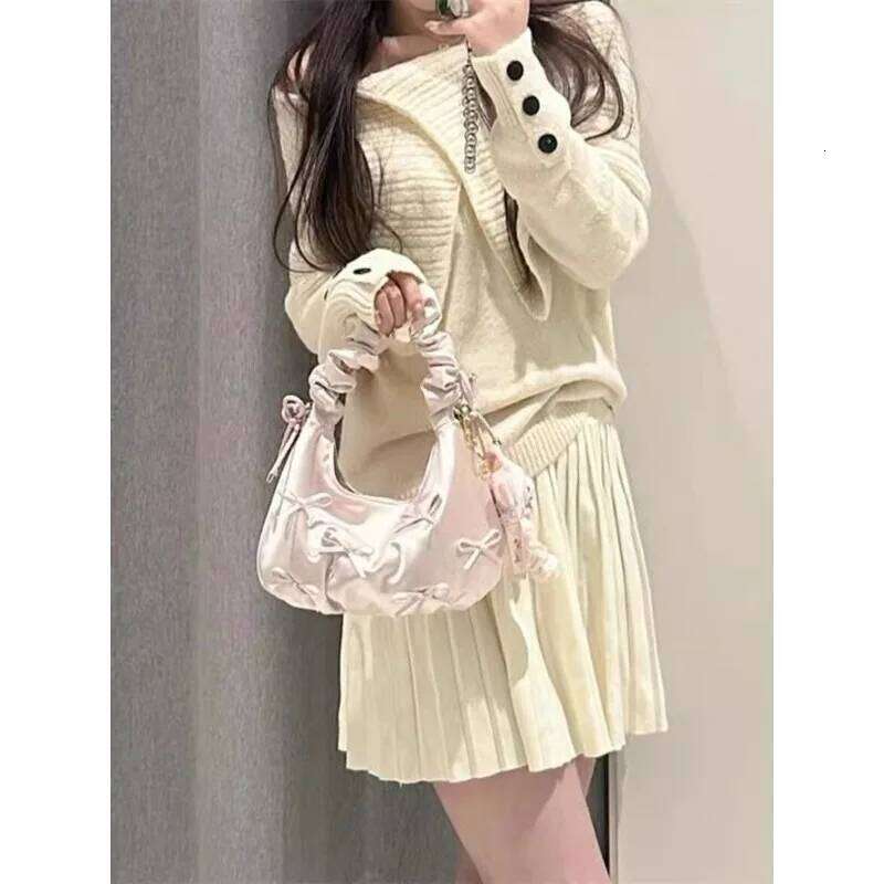 Cute Bow Pleated Cloud New Portable Commuter Messenger Bag High Appearance Level The Shoulder Strap Is Adjustable Y260205