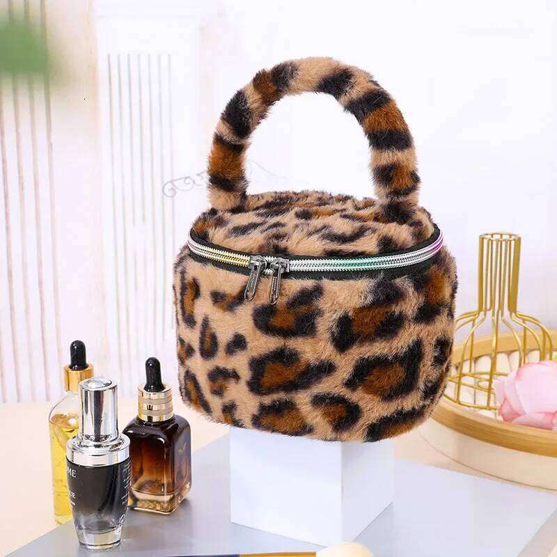 Vintage Women Make up Storage Box bag Female Portable Leopard Printed Makeup Bag Cosmetic Organizer Container Zipper Handbag Y260206