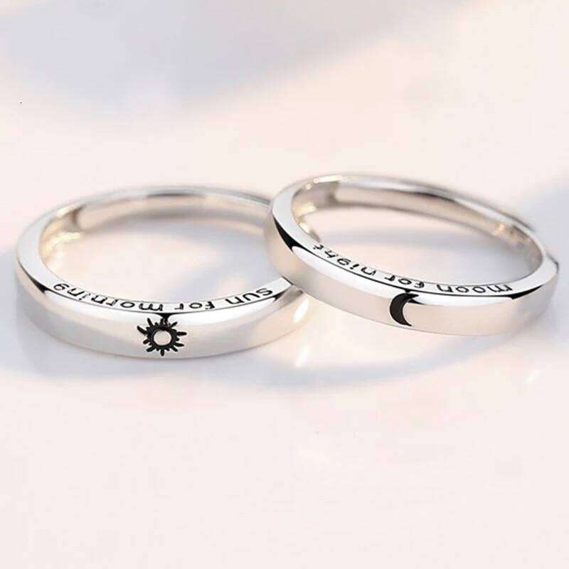 2Pcs Silver Color Sun Moon Couple Rings For Women Romantic Day Night Letter Ring Lover Engagement Banquet Jewelry Dating Gift W260206
