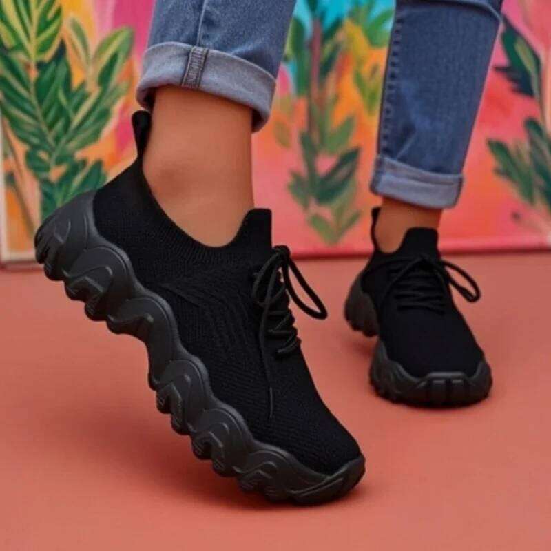 Avant Garde Women's Knitted Mesh Can Stretch Lightweight Thick Soled Cushioning Versatile for Daily Use Light Shoes