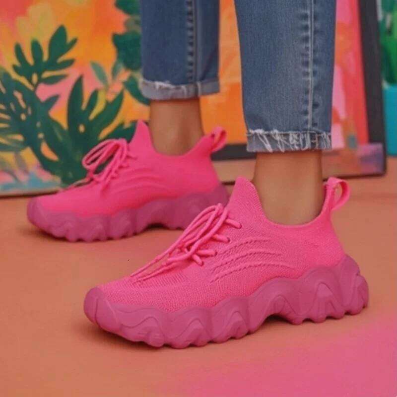 Avant Garde Women's Knitted Mesh Can Stretch Lightweight Thick Soled Cushioning Versatile for Daily Use Light Shoes