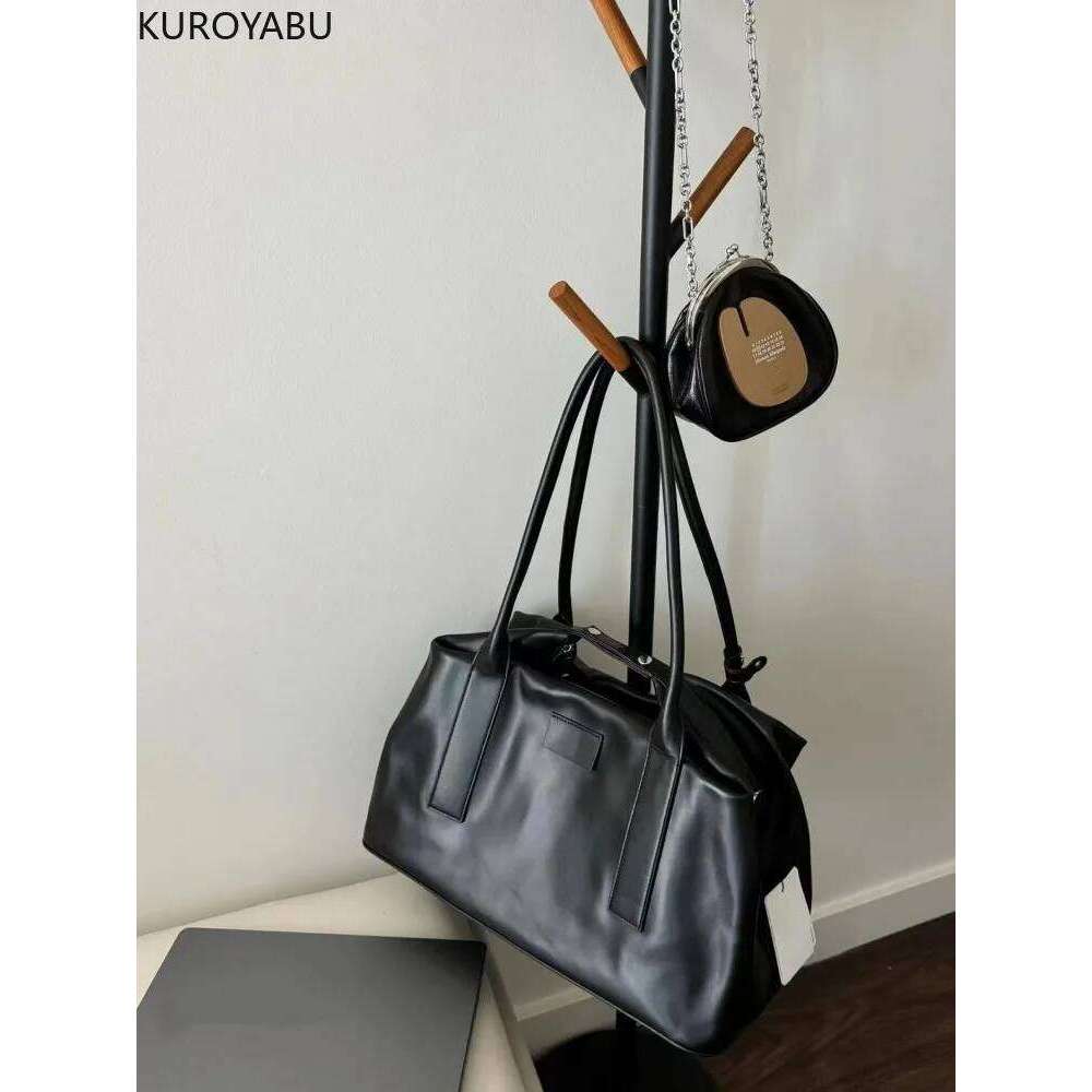 Fashion Leather Tote for 2025 Trends Female Simple Large High Capacity Shoulder Side Handbags and New Women Bag Y260205