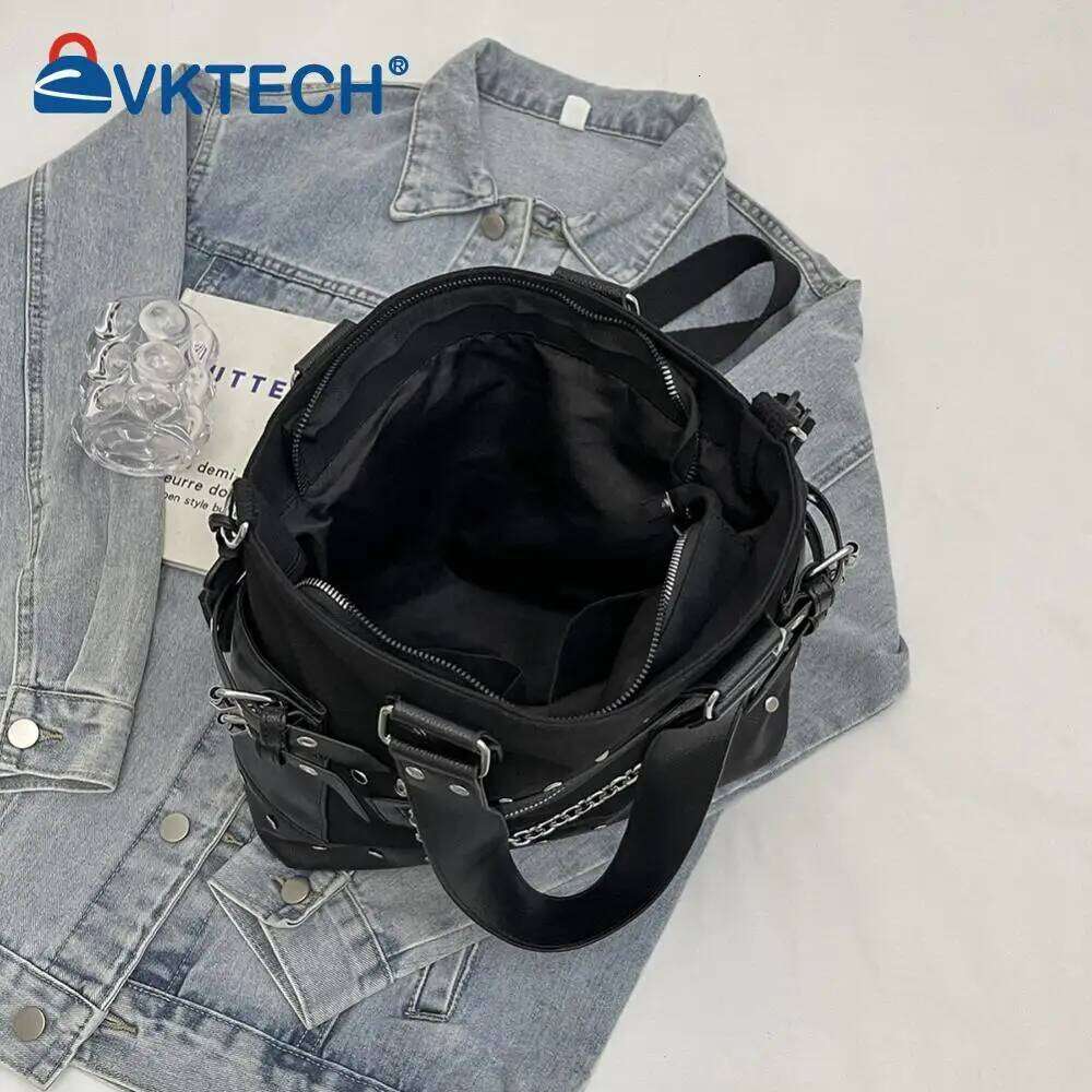 Women Rivet Shoulder Fashion Patchwork Large Capacity Canvas Tote Handbag Striped Adjustable Strap Cool Satchel Bag Y260205