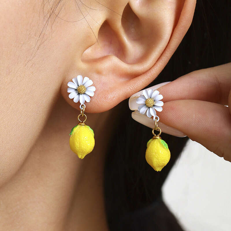 Cute Charming Earrings Lemon Pendant 5A Zircon European and American Fashion Versatile Personality Temperament Cute Flower Stud Earrings for Women Gif