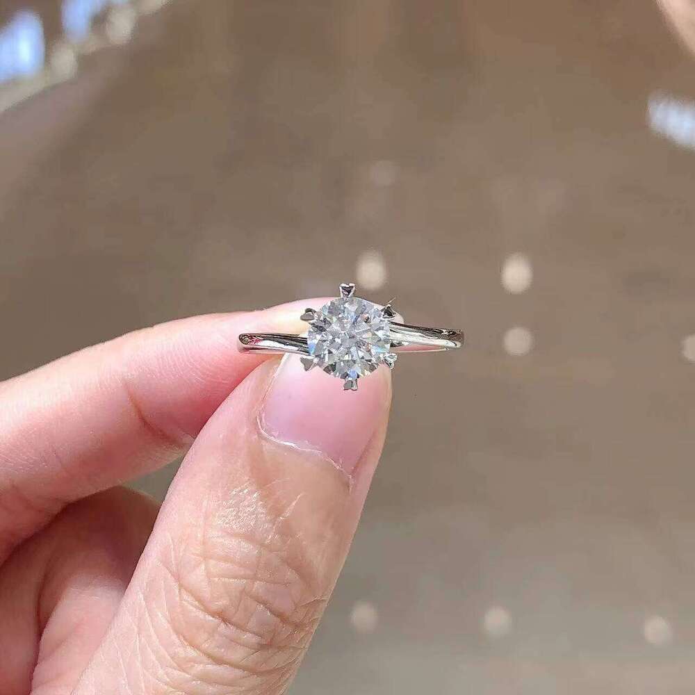 DK 1Ct Round Cut VVS Lab Diamond Ring 18K Gold IGI Certified For Weddings And Gifts Direct Source Factory Simplicity & Luxury