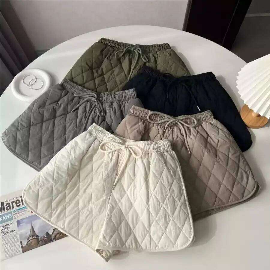 Women's Autumn Winter Pattern Quilted Shorts Lady Drawstring Waist Solid Color Wide Leg Padded Short Pants XJ260206