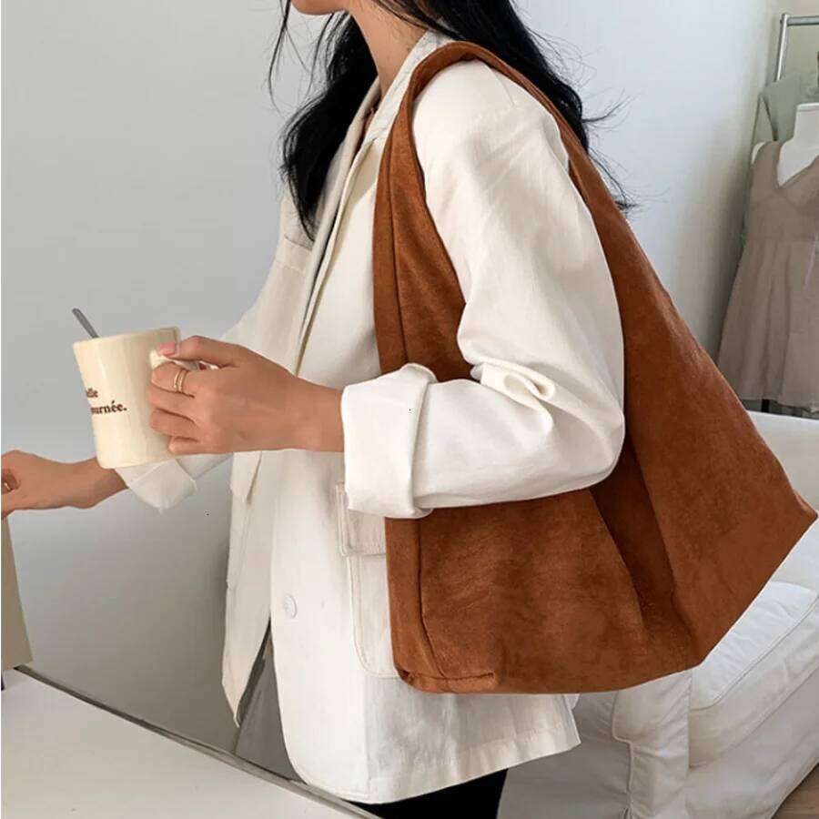 Vintage Faux Suede Hobos Women Shoulder Bags Large Capacity Tote Bag Retro Trend Autumn Big Shopper Purses Handbags 2025 Y260205