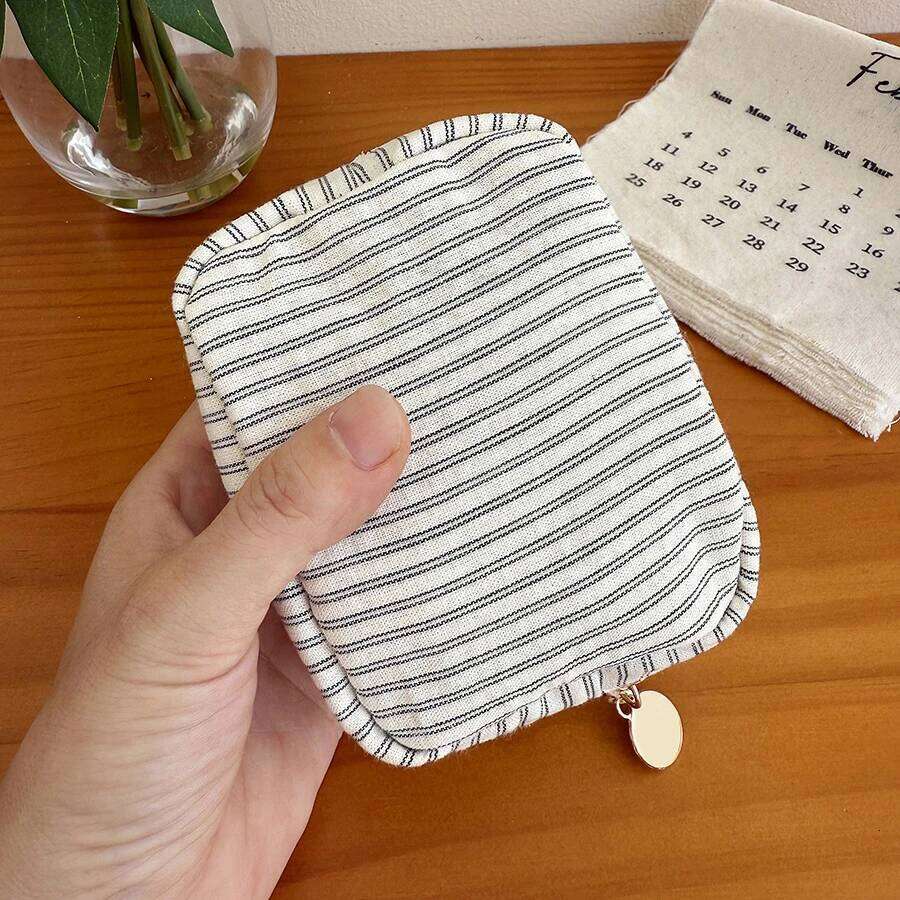 Makeup Korean Version Student Toiletry Large Capacity Portable Lipstick Cosmetics Storage Bag Y260206