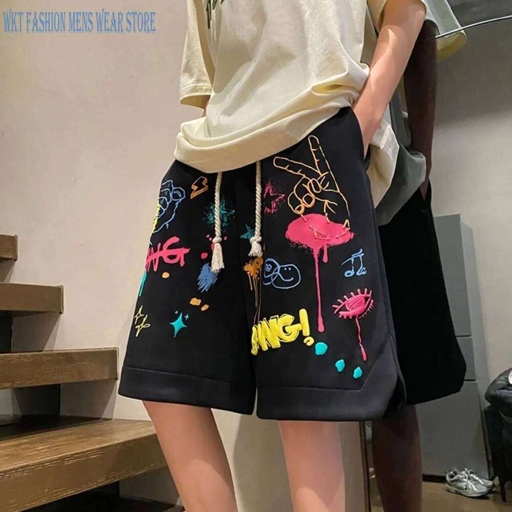 Graffiti Casual Shorts Men's Clothing Summer High Street Loose All-Matching Basketball Pants Knee Length Trousers Cotton XJ260206