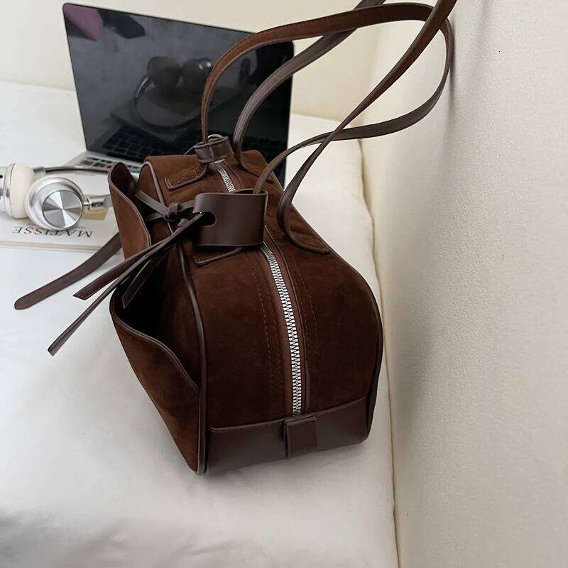 MOODS 2025 Autumn Latest Commute Shoulder Bags For Women PU Suede Pure Color Large Capacity Boston Bag Luxury Designer Handbags Y260205