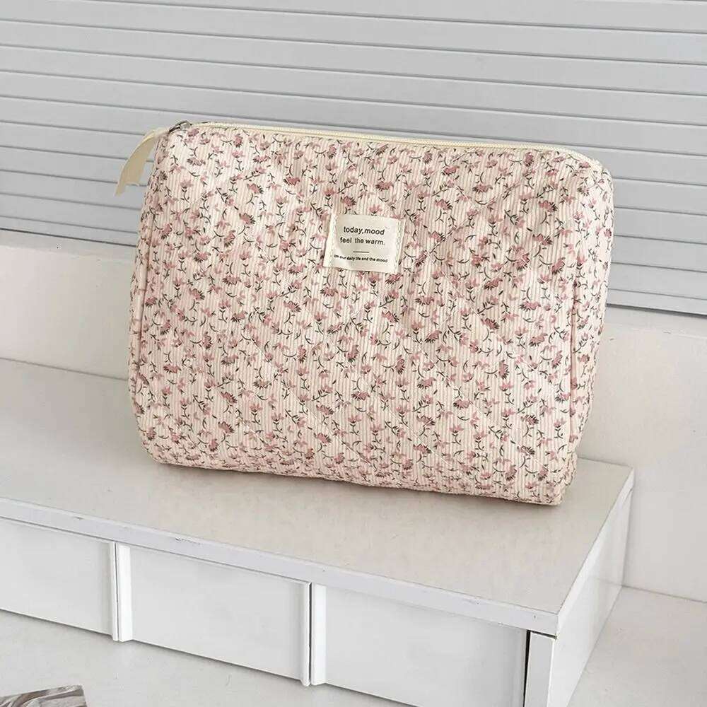 Sweet Corduroy Aesthetic Cosmetic Organizer Large Capacity Zipper Skincare Clutch Toiletry Bag Cosmetics Y260206