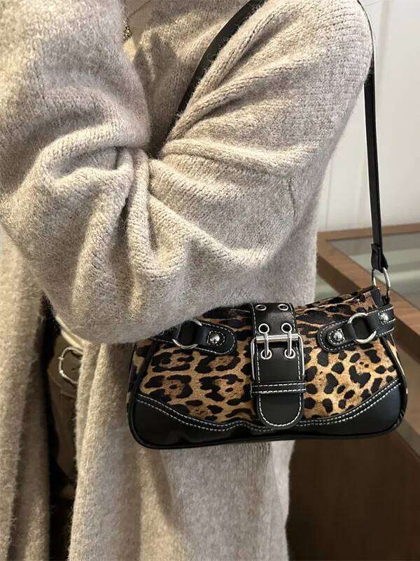 Vintage Belt Buckle Leopard Print Faux Suede Women's Shoulder Bags Fashion Versatile Female Armpit Bag Sweet Cool Ladies Handbag XJ260129