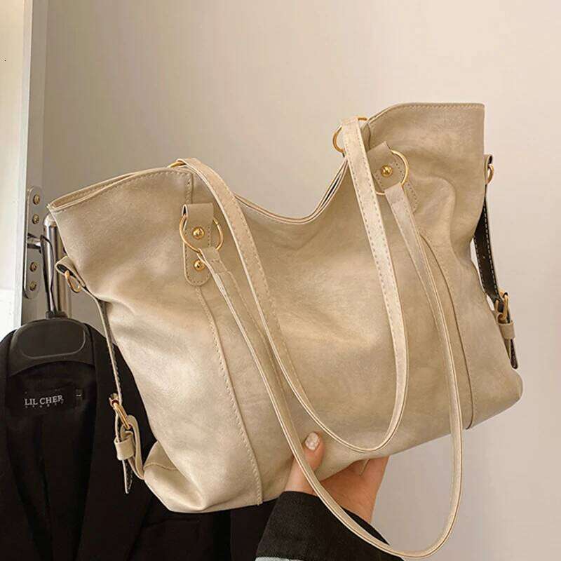 Large Capacity Fashionable Retro Women S Shoulder New Tote Bag Y260205