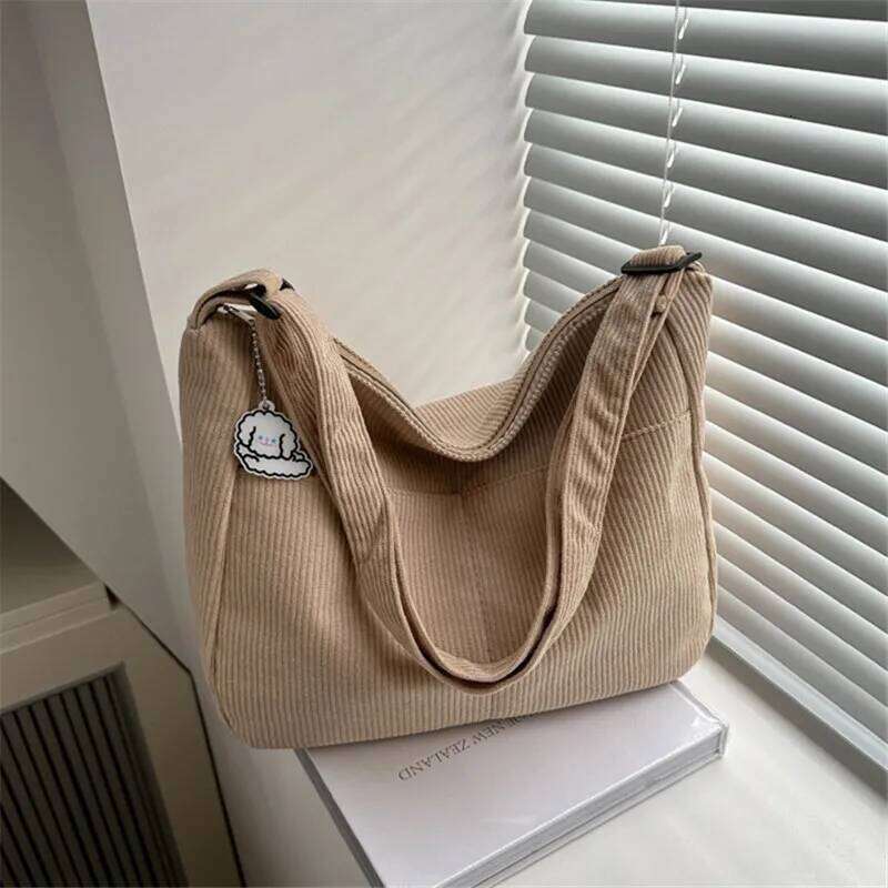 Fashionable Literary Trend Single Cross Body Bags, Student Casual Version Simple Dumpling Shoulder Bag, Suitable for Daily Use Y260205
