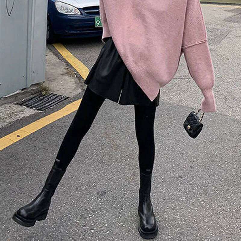 2023 Autumn Winter Korean Solid Color Leather Shorts Trend Women's Clothing All-match Casual Elastic High Waist Pants For Female XJ260206