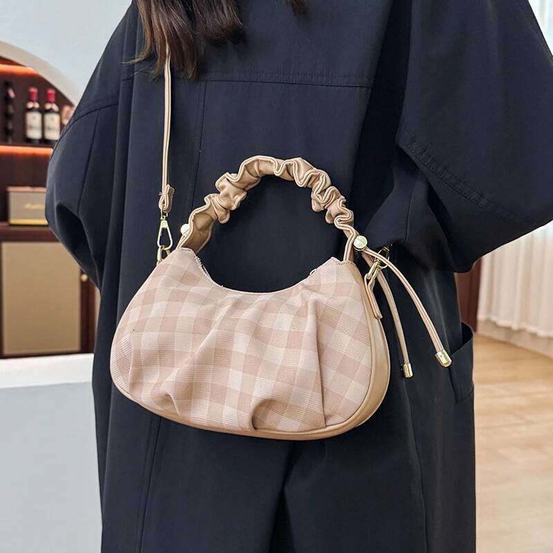Elegant Women's Leather Classic Stylish Shoulder Bag Luxury Designer Crossbody Tote Handbag For Daily Modern Looks Y260205