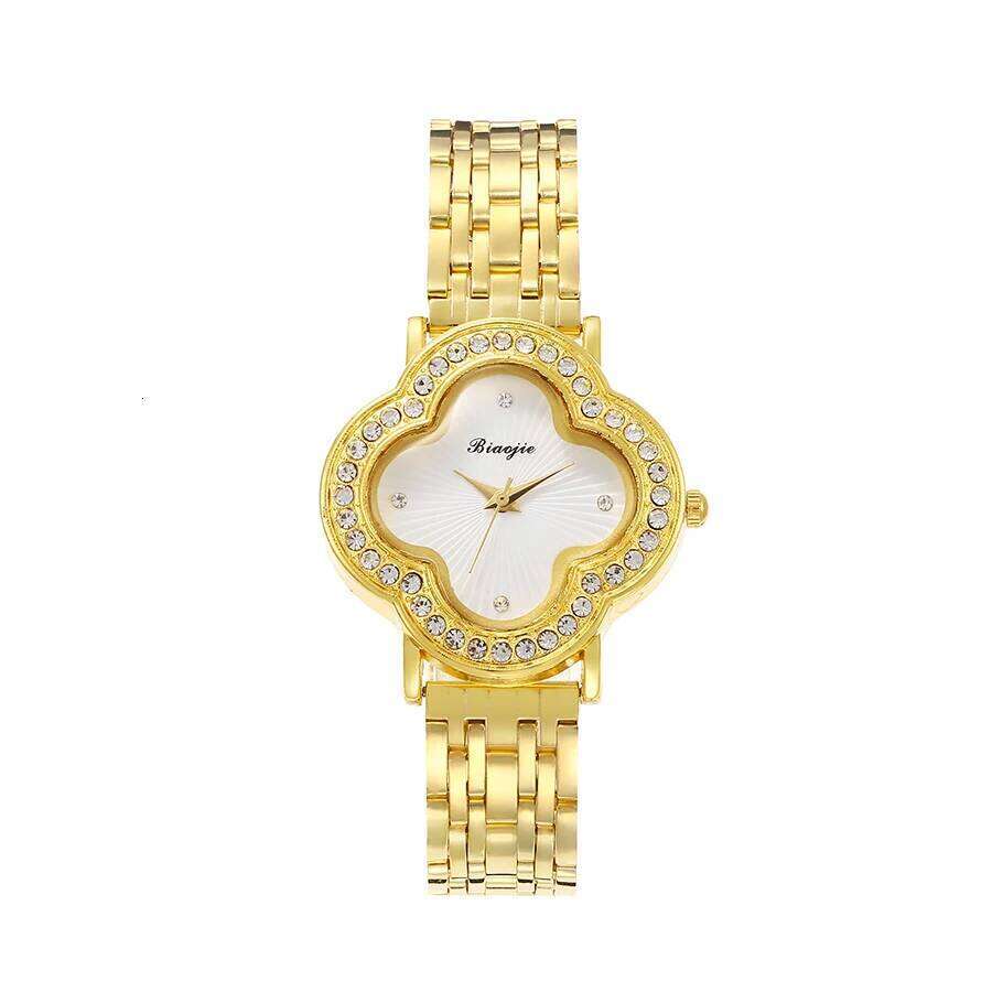 New clover hand chain with diamond leisure quartz women's wristwatch for students in summer graduation season. Z260206